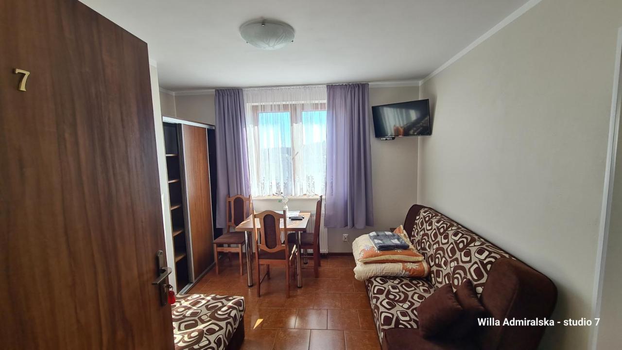 Willa Admiralska Jaroslawiec Luaran gambar